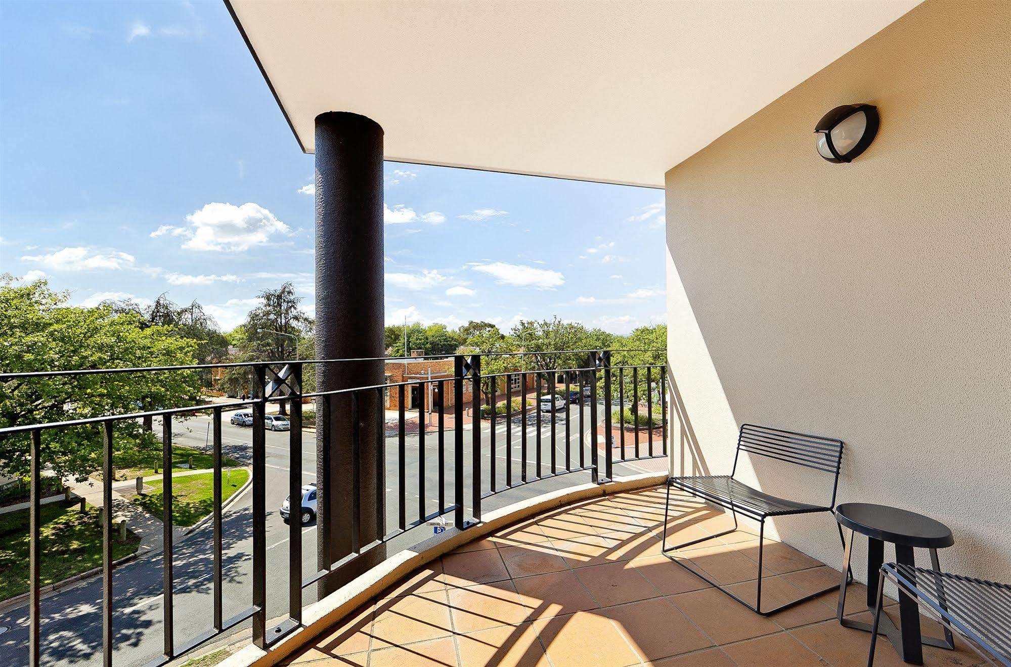 Aac Apartments - Griffin Канберра Экстерьер фото